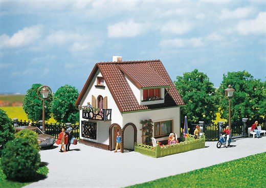 Faller 130200 - Haus mit Dachgaube
