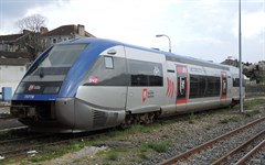 Jouef HJ2438 - SNCF, Dieseltriebwagen der Reihe X 