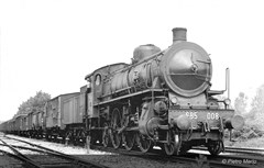 Rivarossi HR2915 - FS, Dampflokomotive Gr. 685, 1.