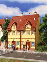 Vollmer 43844 - H0 Reihen-Doppelhaus, gelb